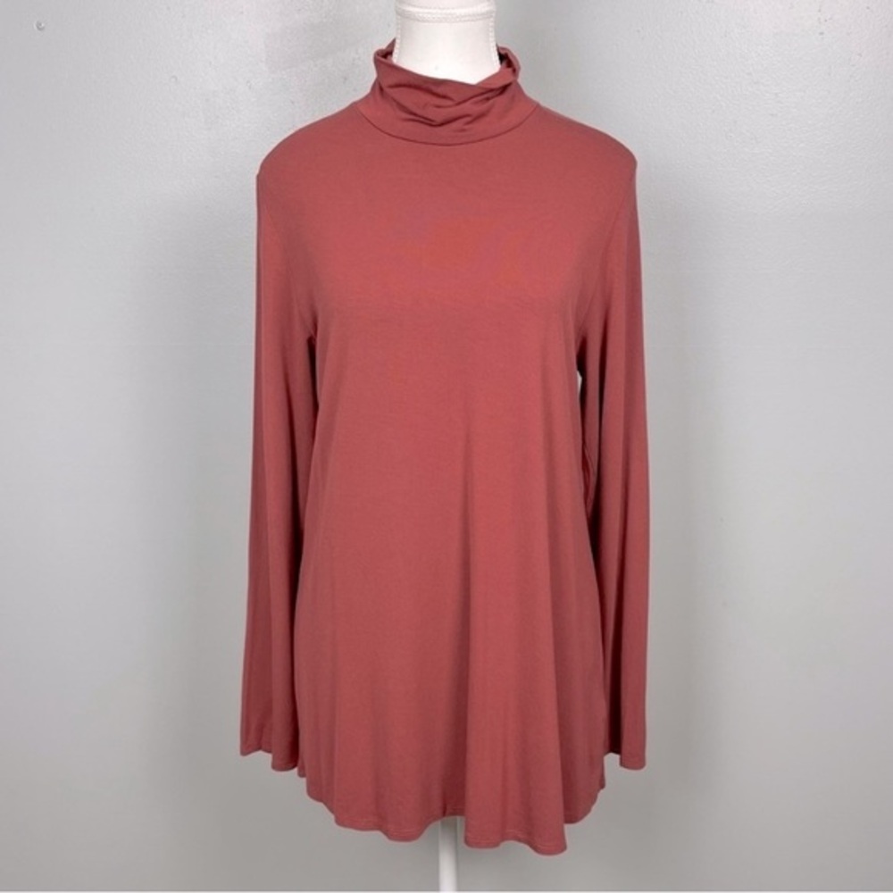 Soft Surroundings modal spandex tunic length clay/rose color turtleneck, medium.